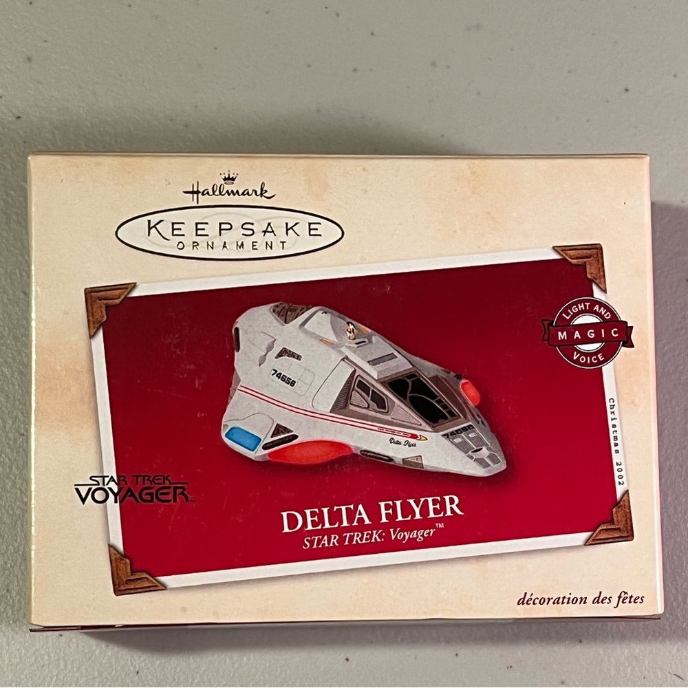 2002 Star Trek Voyager - Delta Flyer